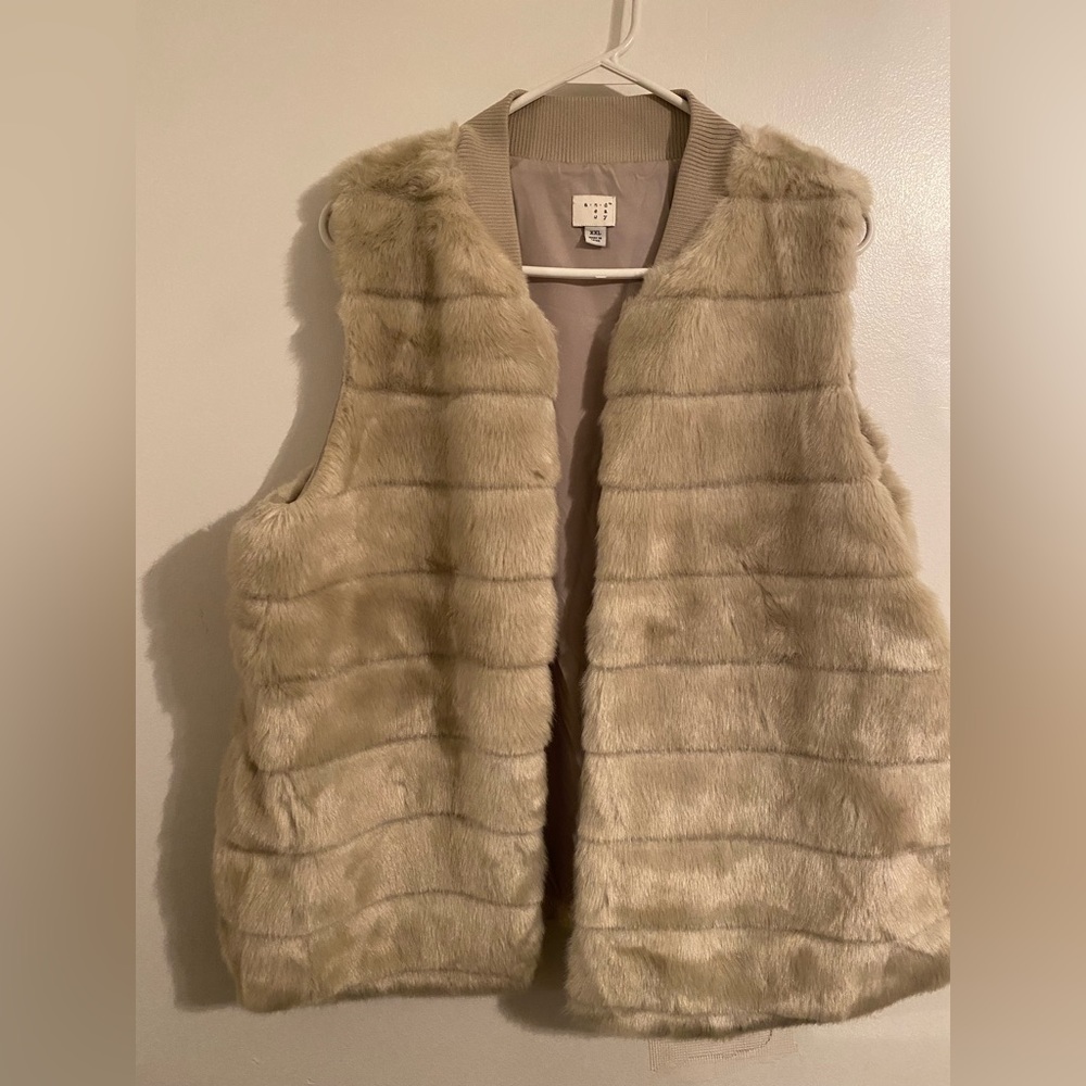 No Tags but in New Condition Taupe Faux Fur Vest